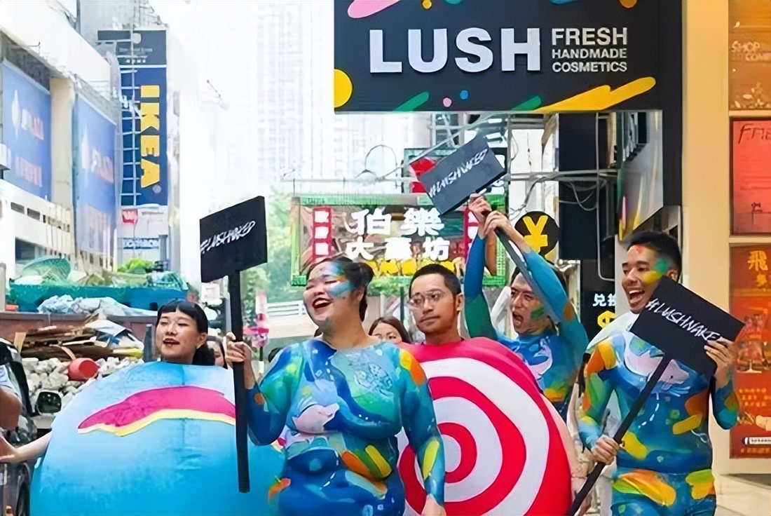 暴亏13亿，惨变空城！爆火20年的香港巨头，被内地游客抛弃了