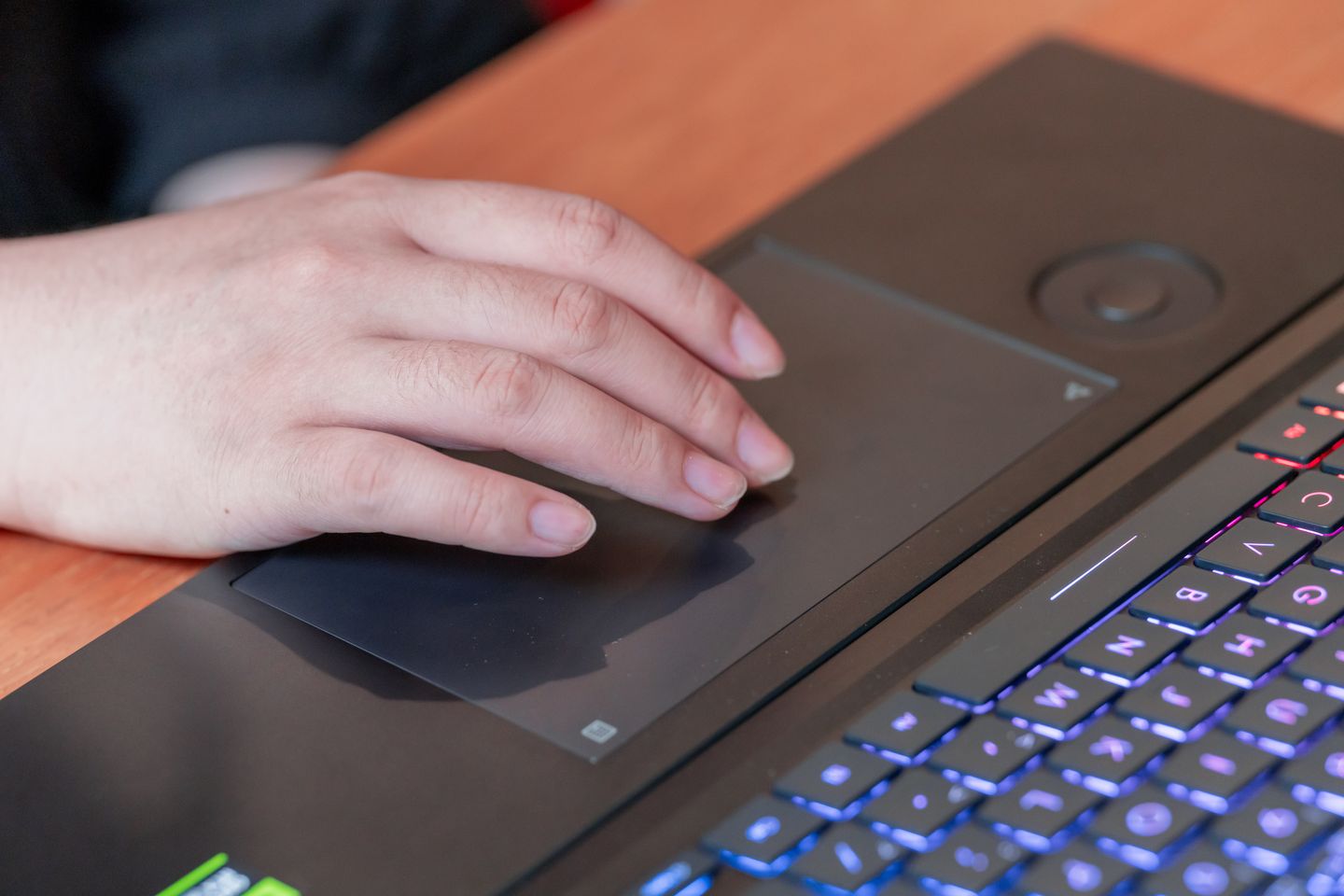 华硕灵耀proax11000m评测,华硕灵耀xultra实测