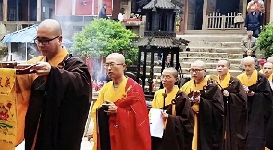 30名研究生放弃百万年薪,30个研究生放弃百万年薪去当和尚