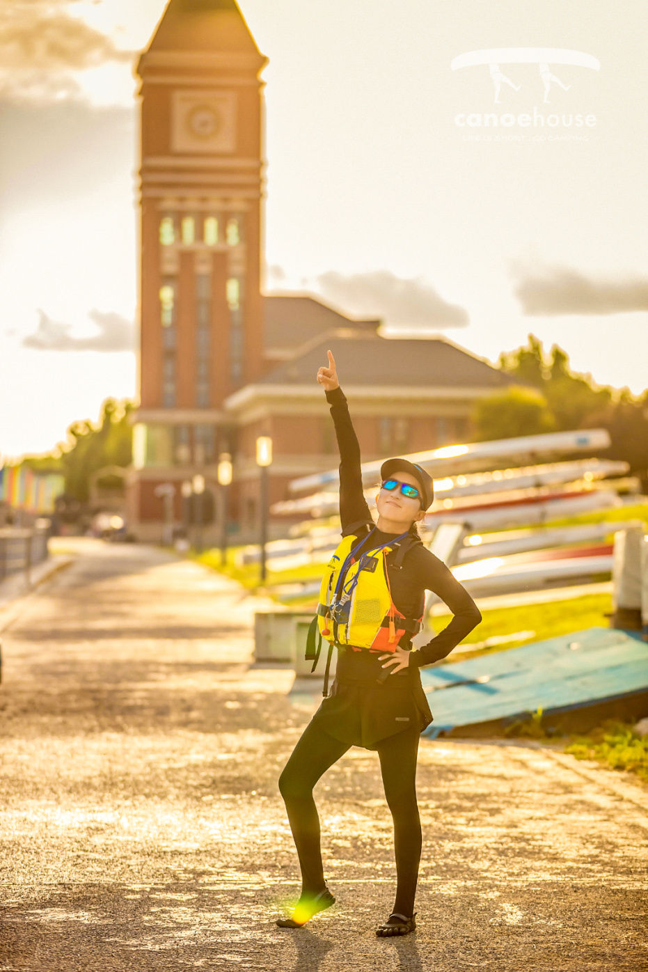 天津房车公园露营基地,一张天幕露营