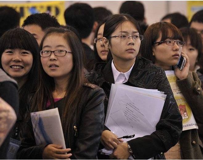 大学越好学费越来越贵吗,高校学费一般是多少