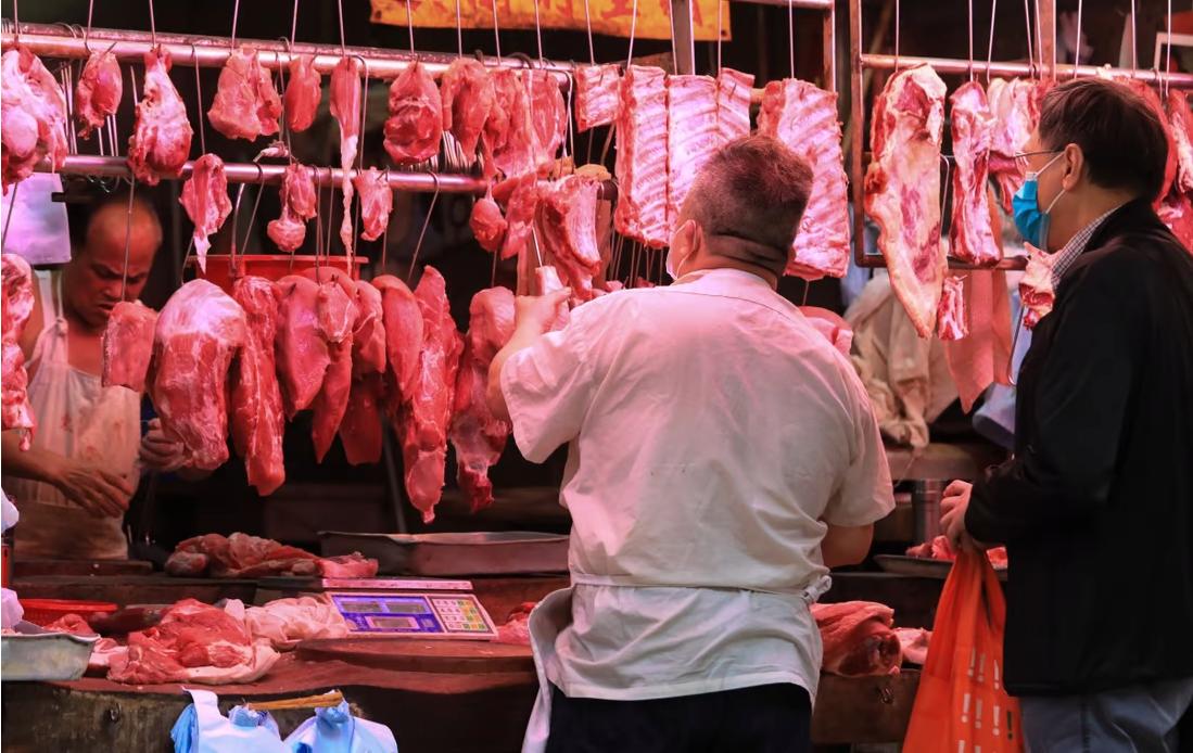 为什么人死和动物死味道不一样,为什么人的尸体比其它动物臭