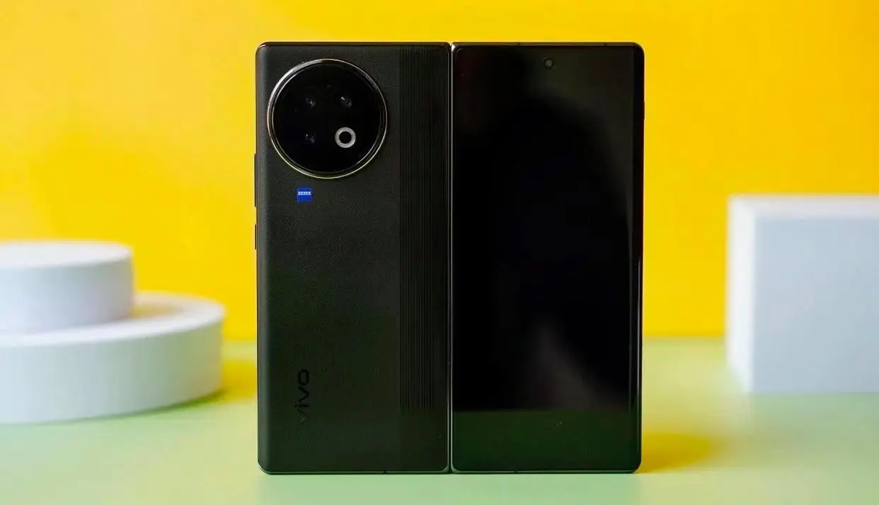 现在vivoxfold2值得买吗,vivoxfold2深度评测值得买吗