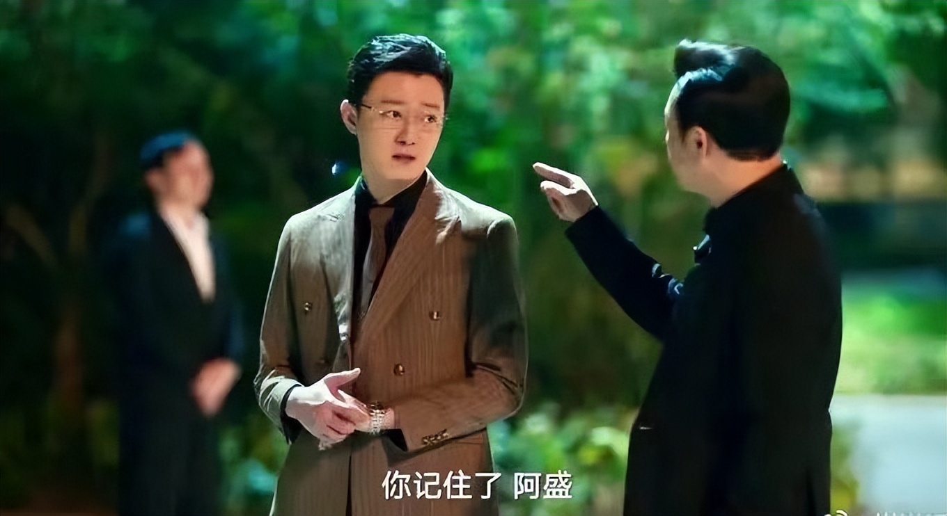 不顾形象的帅气男明星,不顾形象的男人具体表现