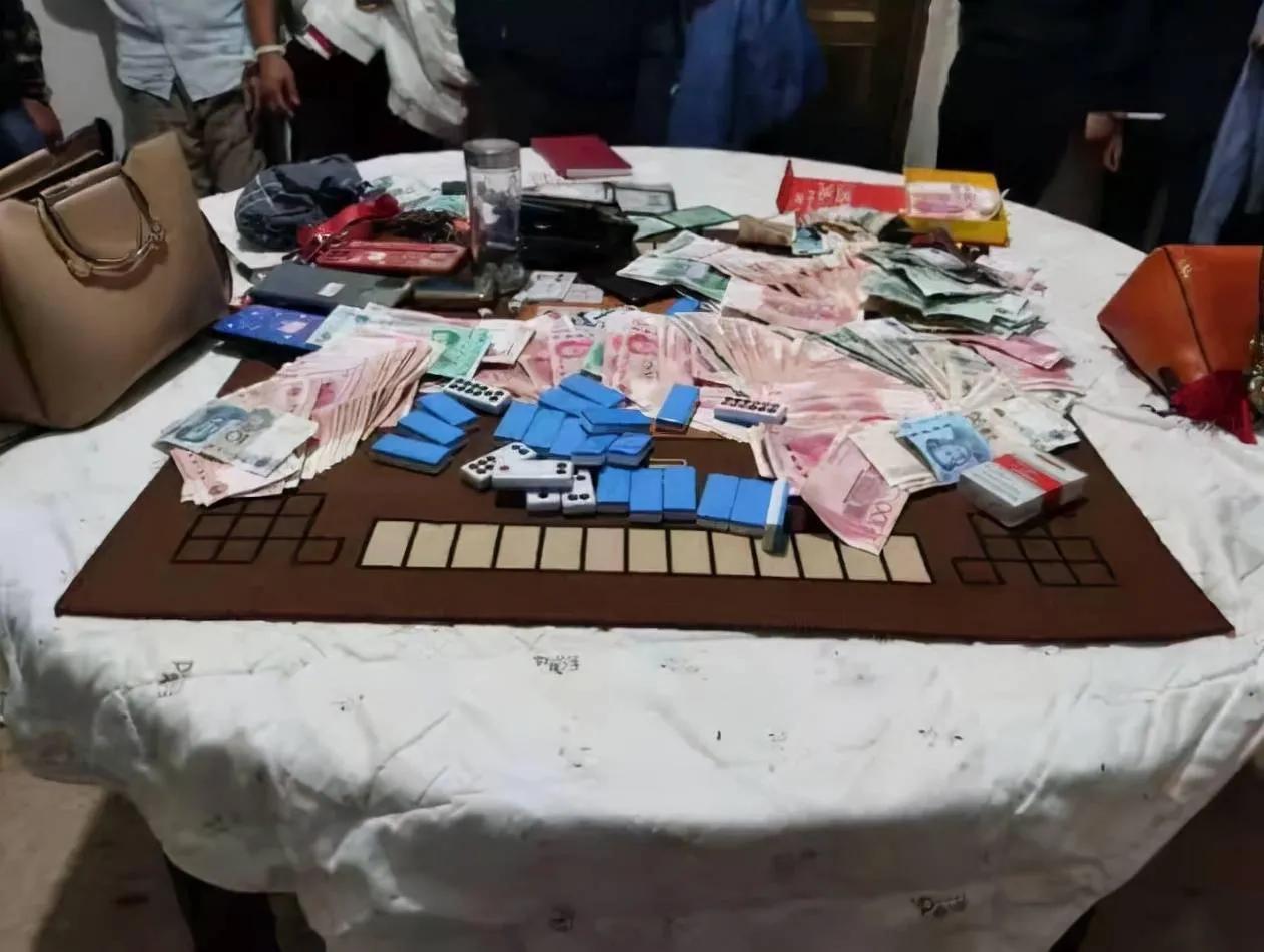 为什么警察不能有纹身,为什么警察不能纹身