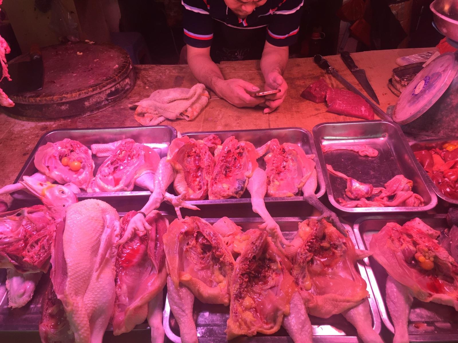 为什么现在年轻人不爱去菜市场买菜了？今天我就踩坑了