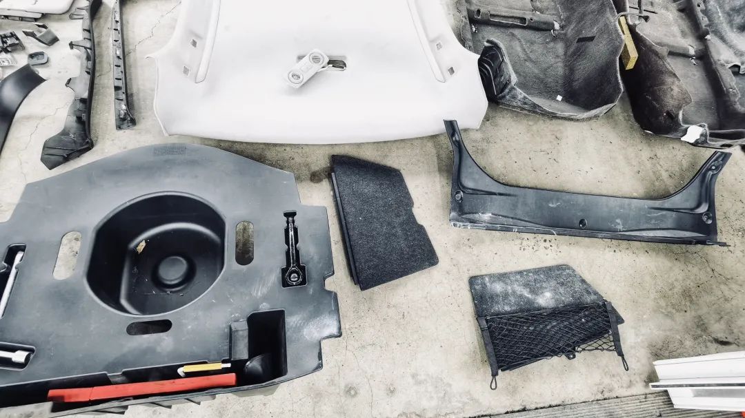 13代半皇冠底盘松散回炉重造,十三代皇冠彻底整备