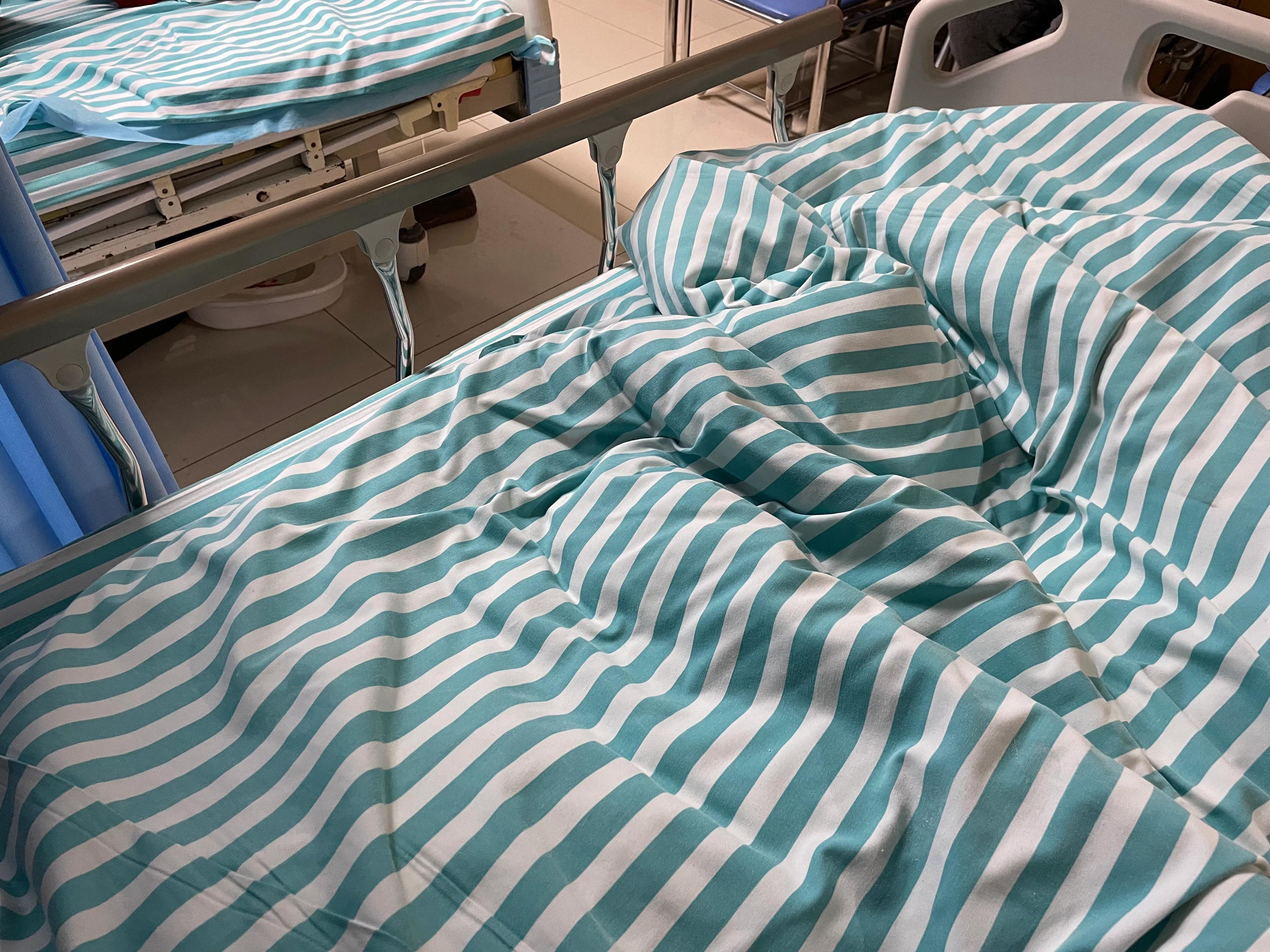 老人新冠一直发烧要警惕,老人新冠持续发低烧37.1-37.5要警惕