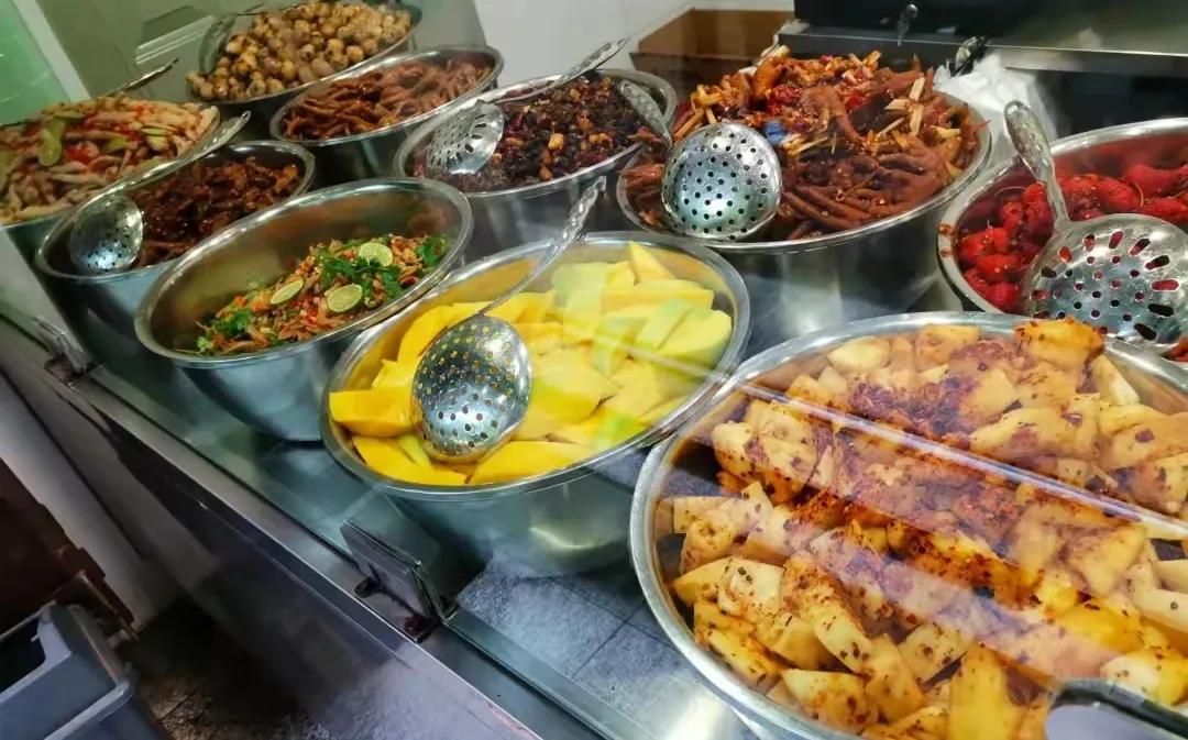 未来昆明最具影响力的美食街,昆明七彩云南附近美食街