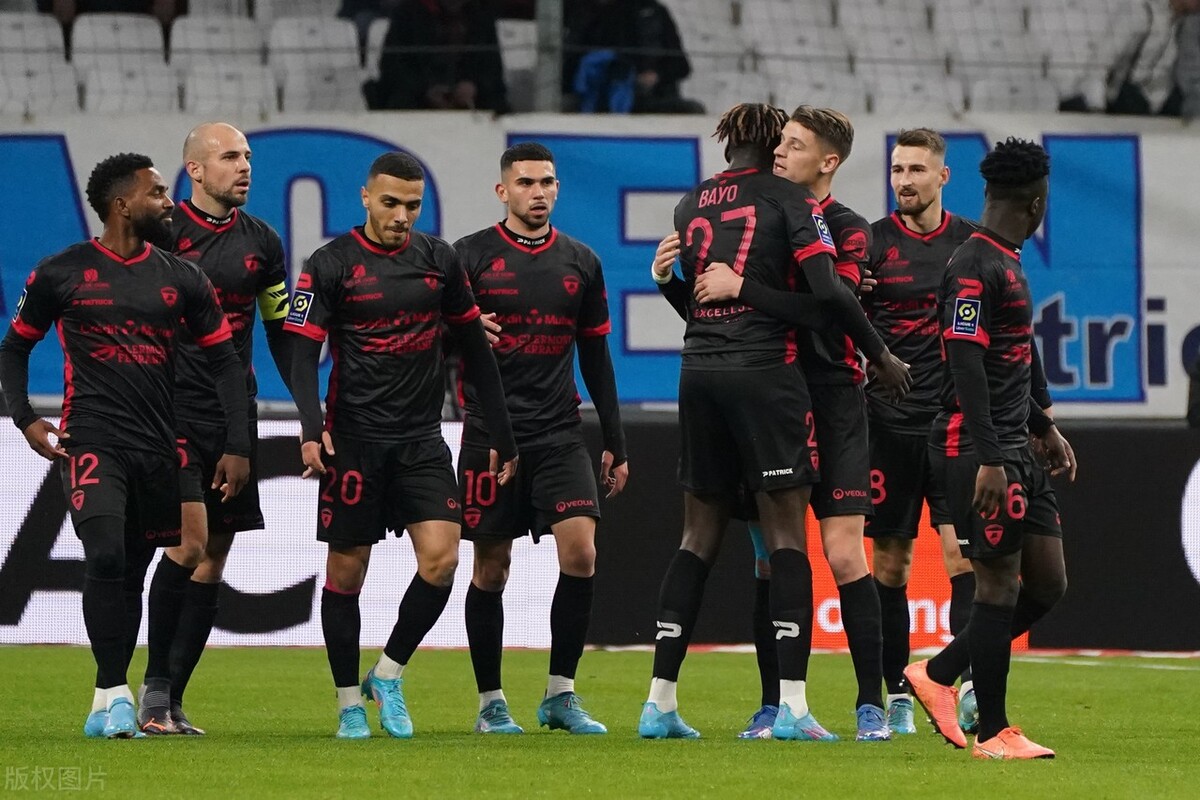 大巴黎vs克莱蒙特,法甲联赛雷恩vs蒙彼利埃比分预测