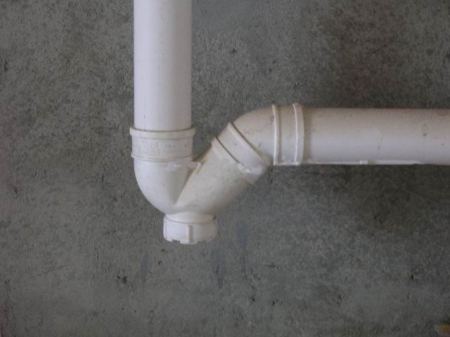 卫生间有异味用小喷壶怎么除味,卫生间反异味怎么解决