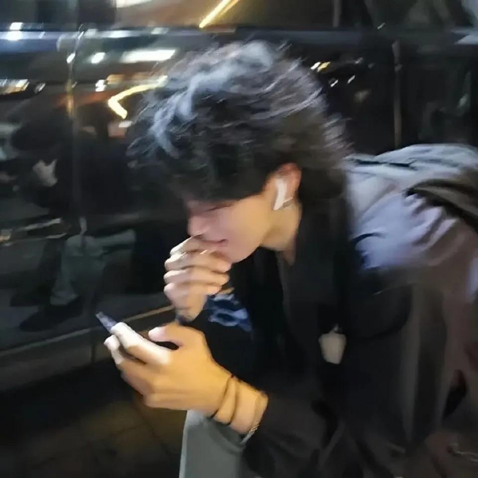 男生头像阳光简单干净,男生头像动漫可爱呆萌