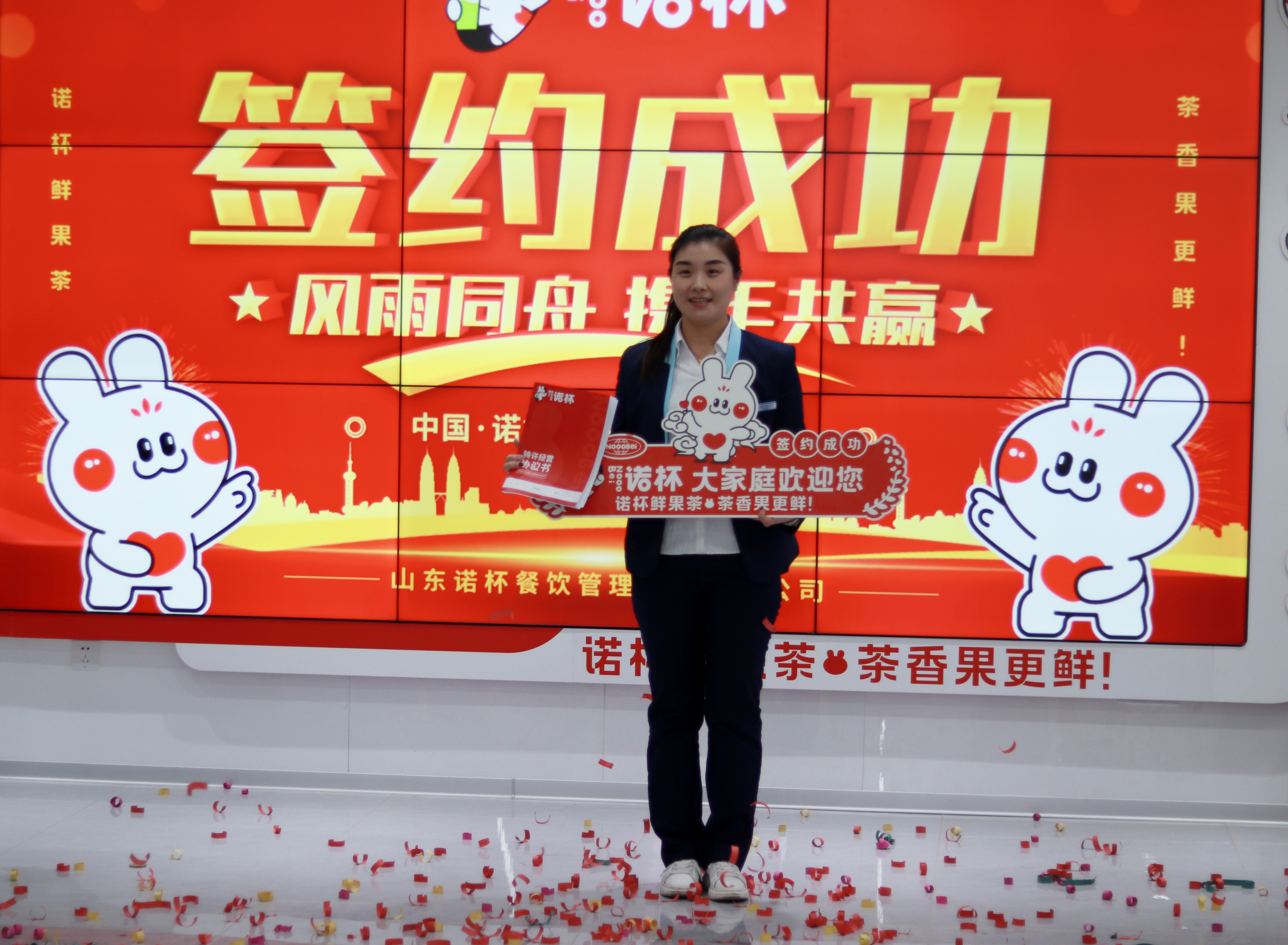 奶茶店排名前十品牌加盟费用,奶茶店加盟好还是自己开店好