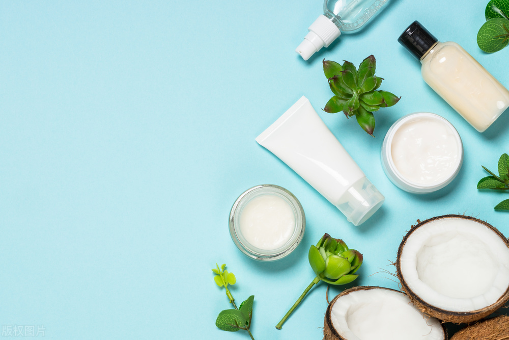 珀莱雅是优质股吗,珀莱雅估值分析图