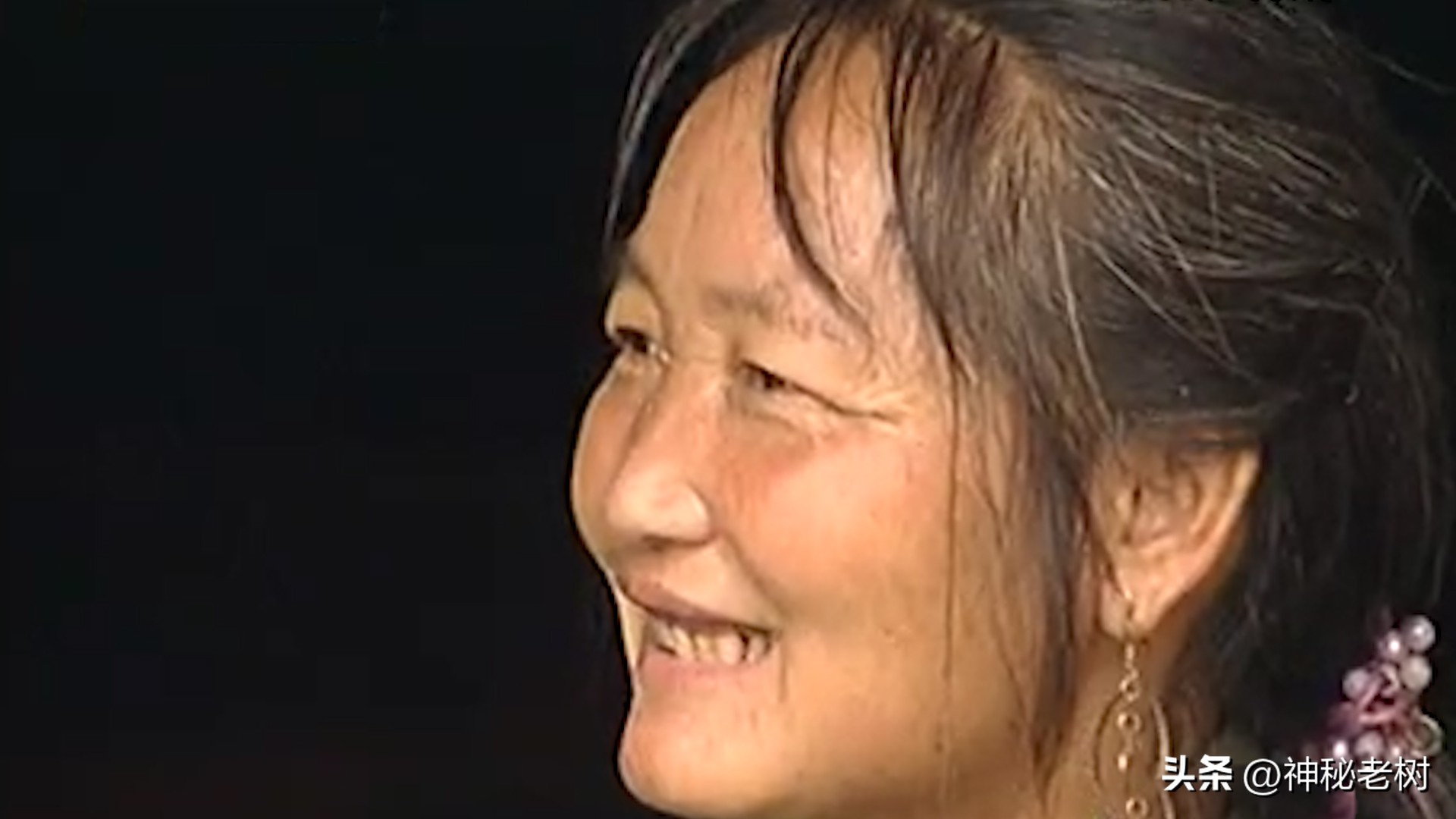 别人说我水性杨花，我说他们不懂生活，家里男人不行要我怎么办