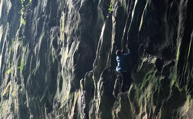 贵州背尸人完整版,背尸人悬棺