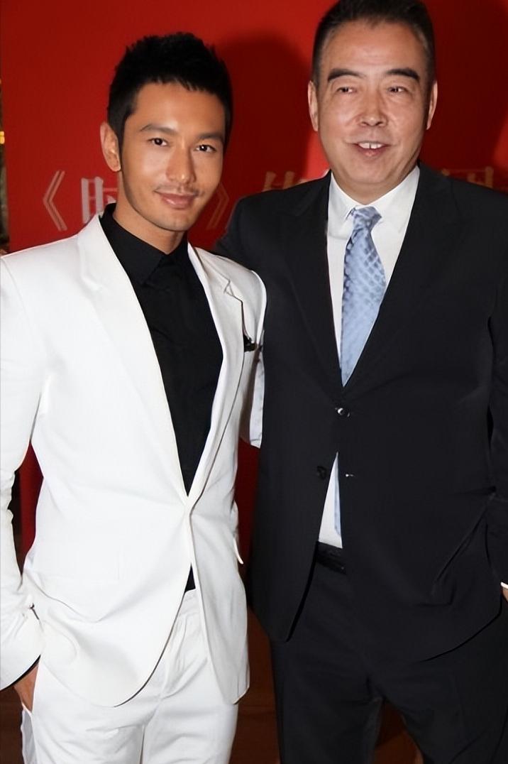 上海国际电影节红毯黄晓明,上海电影节黄晓明完整版