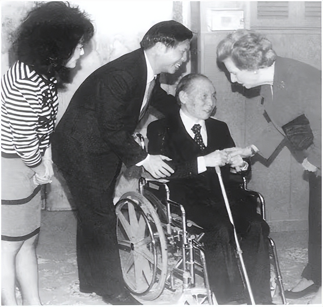 抗日英雄隐瞒身份70年,抗日英雄被顶替捡煤球为生