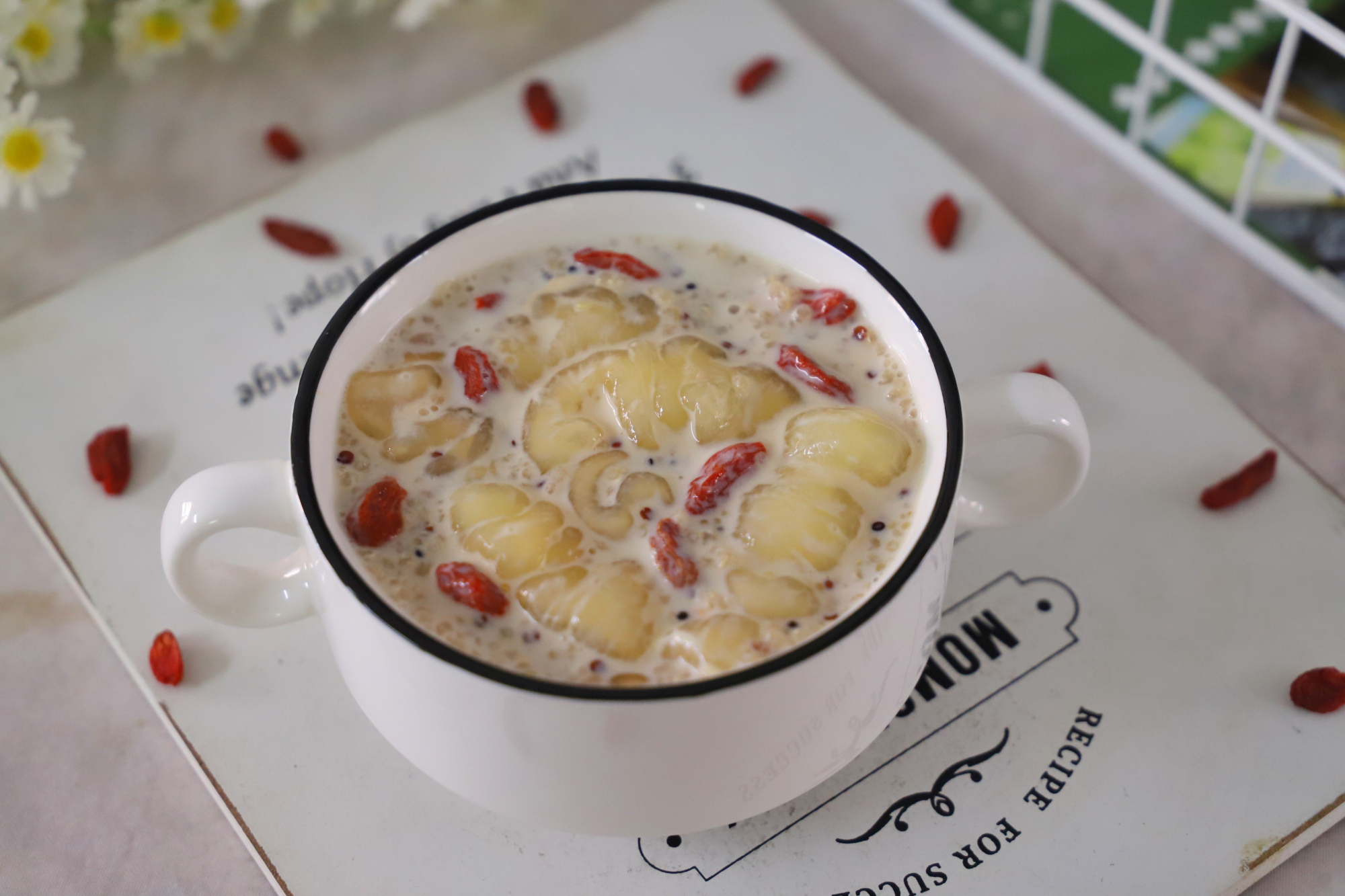 冬天喝豆浆的好处和坏处,适合冬天吃的甜汤或羹