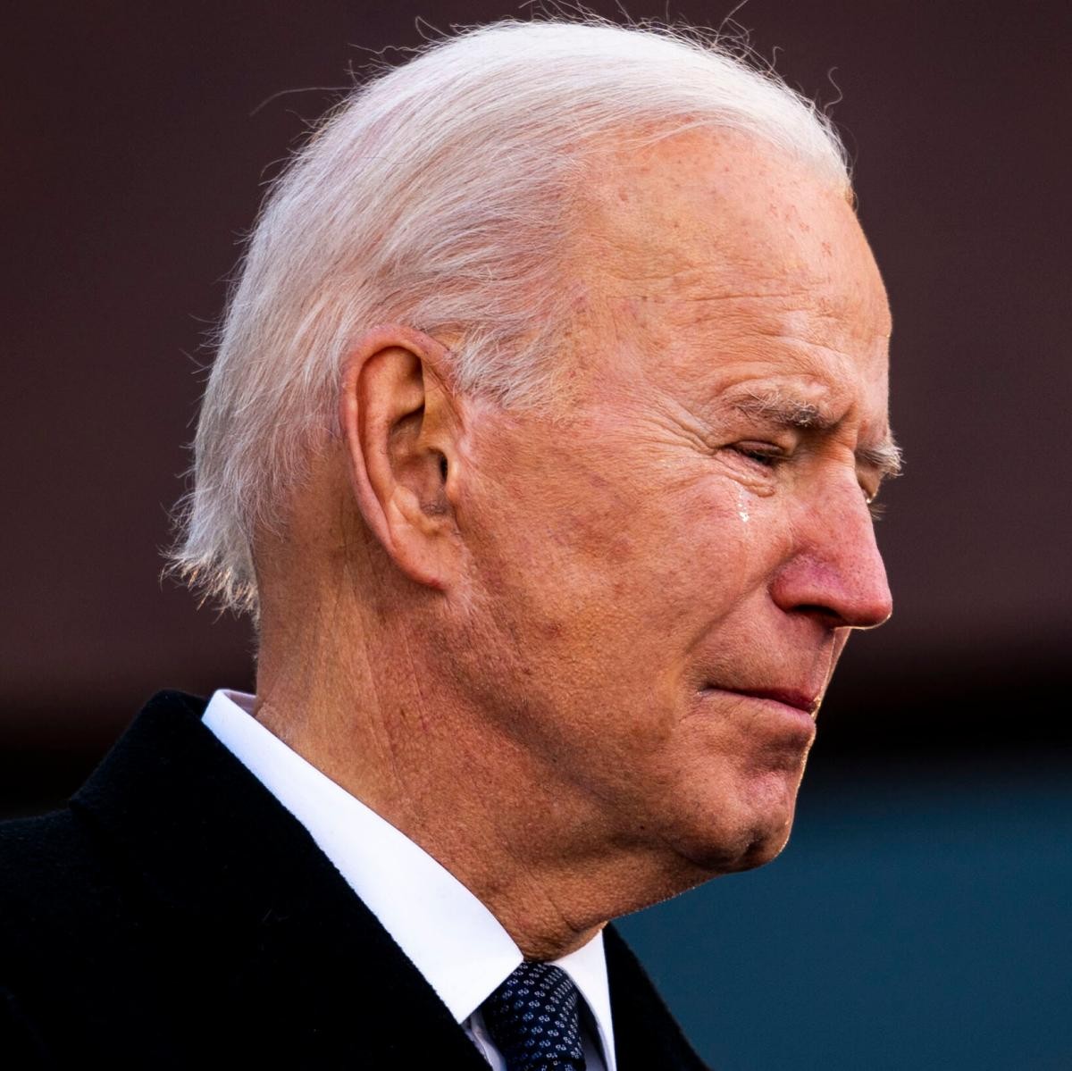 拜登让中国崛起,拜登谈建设美国高铁