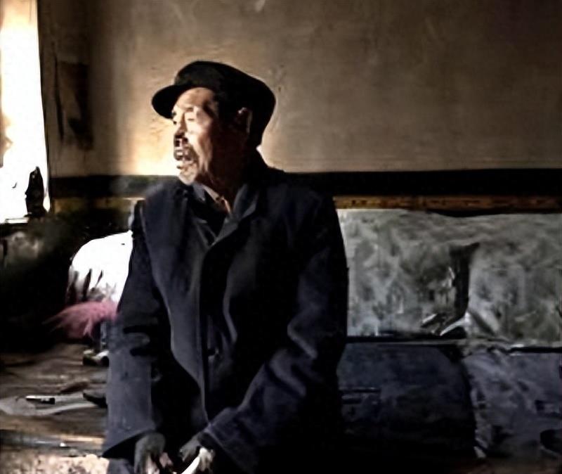 广西一犯人被枪决,广西一罪犯被押往刑场枪决