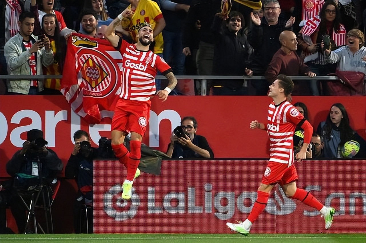 西甲神锋27场13球,西甲神锋马竞