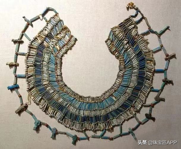 埃及艳后的魅力法宝，一般人驾驭不了的超超超豪华“Choker”