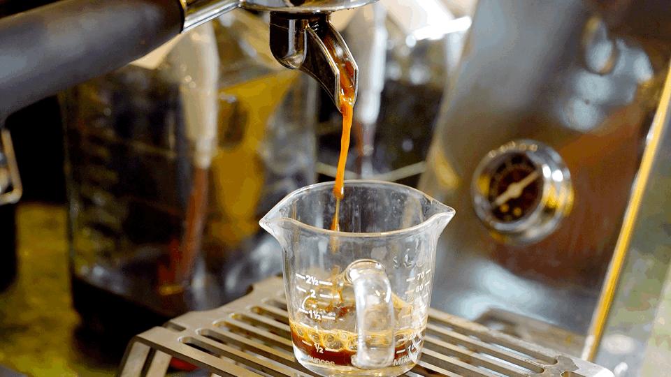 全球首家笑脸奶茶，来朝悦了