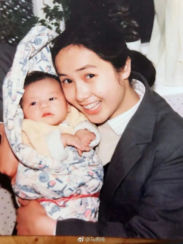 周冬雨马思纯现状,周冬雨马思纯拿奖