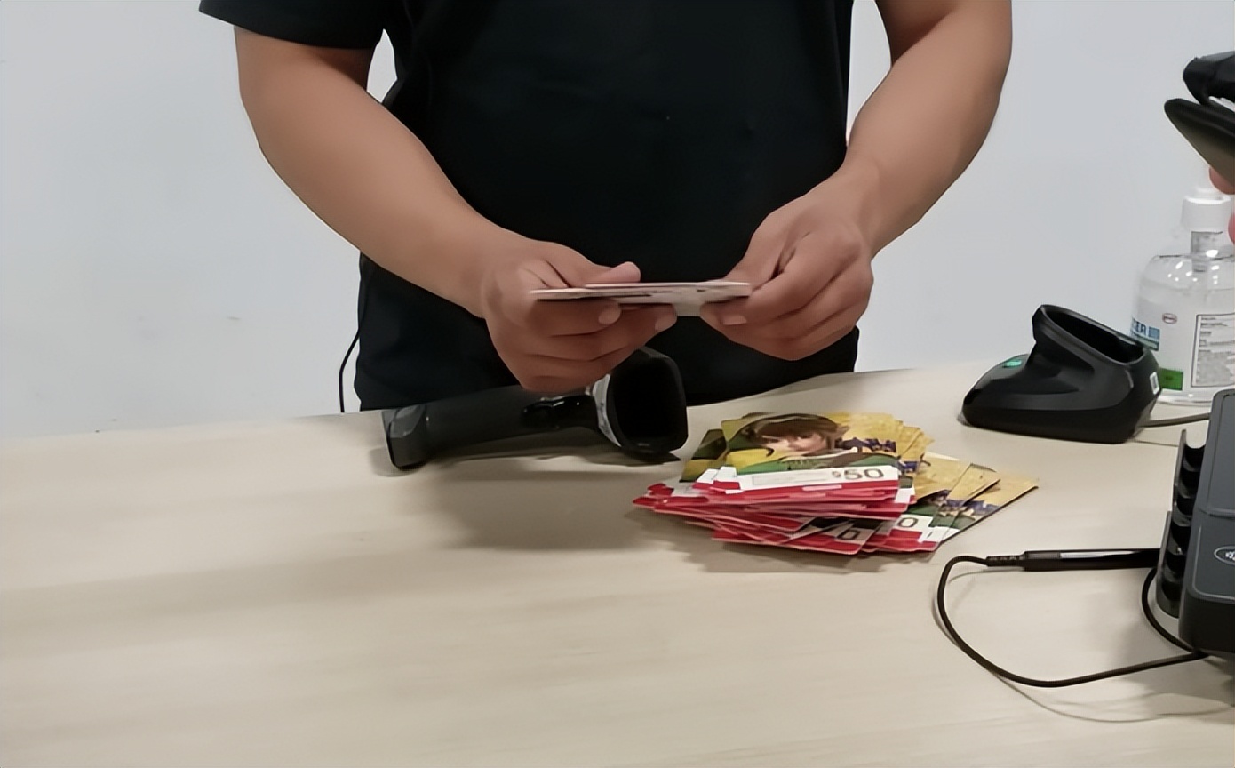 游戏爆肝20天,爆肝2400小时花光预算