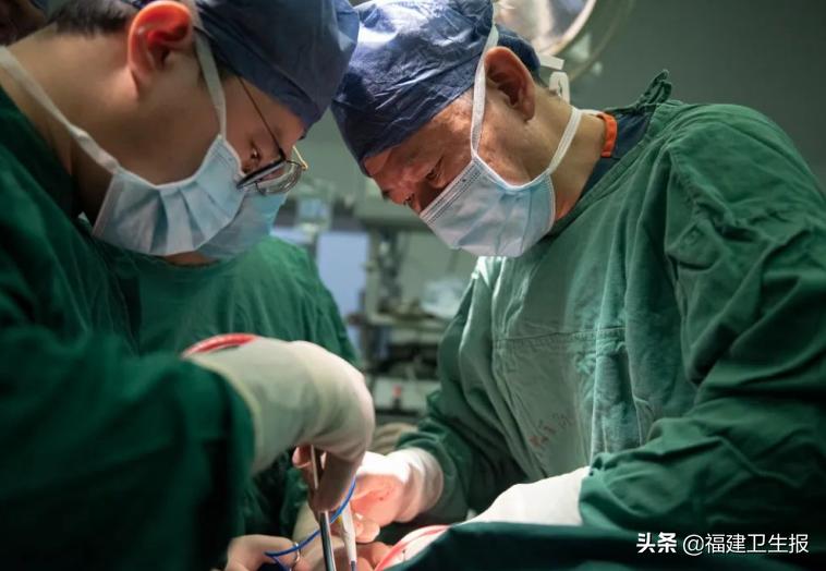 女孩咳嗽发现肿瘤,三岁儿童咳嗽不停是肿瘤