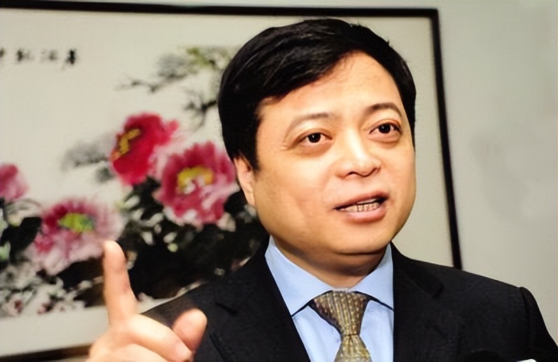 白手起家身价上亿父亲仍是修鞋人,白手起家身家上亿父亲仍是修鞋匠