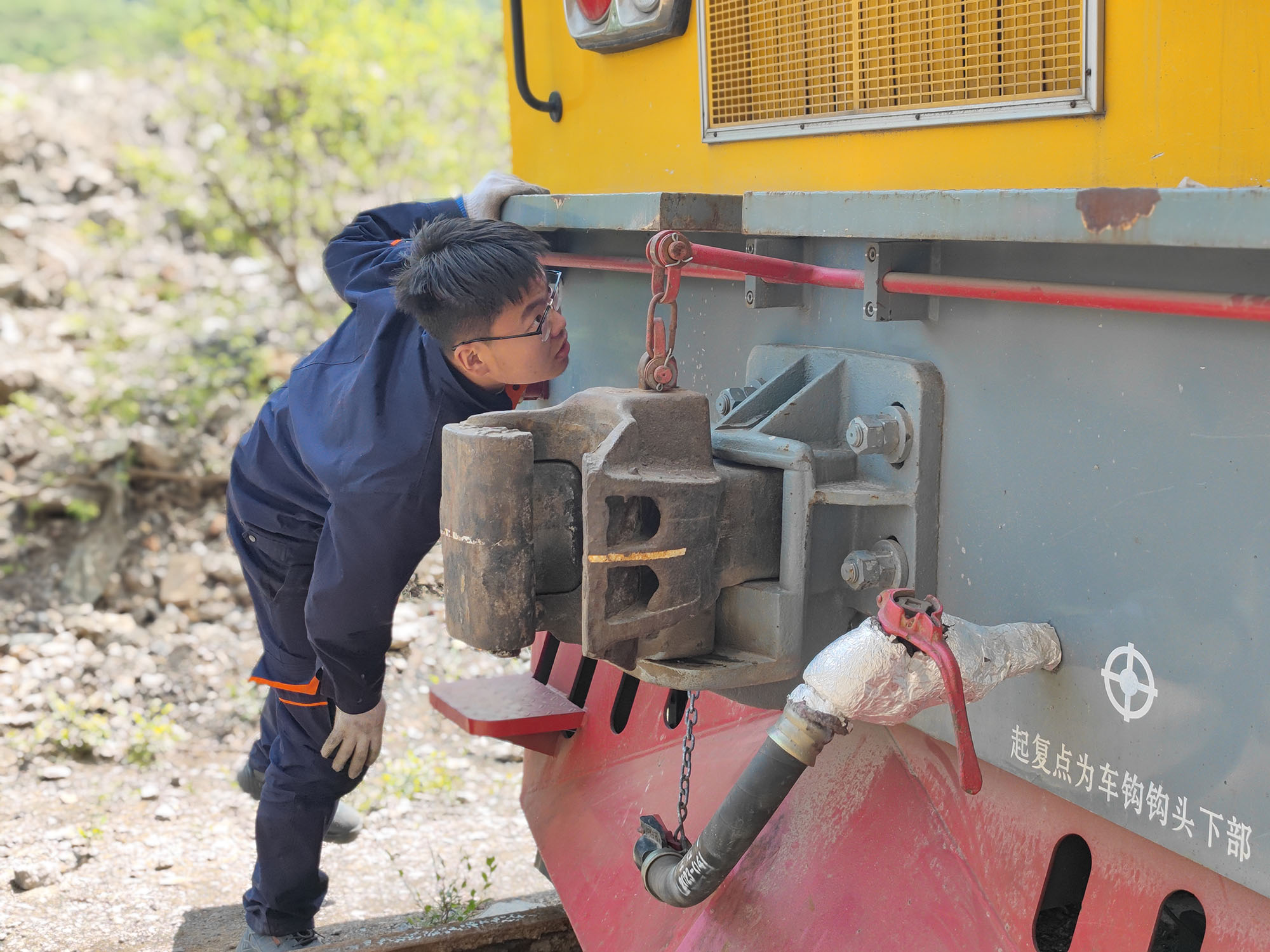 铁路各种工种介绍,铁路上一般都需要什么样的工种