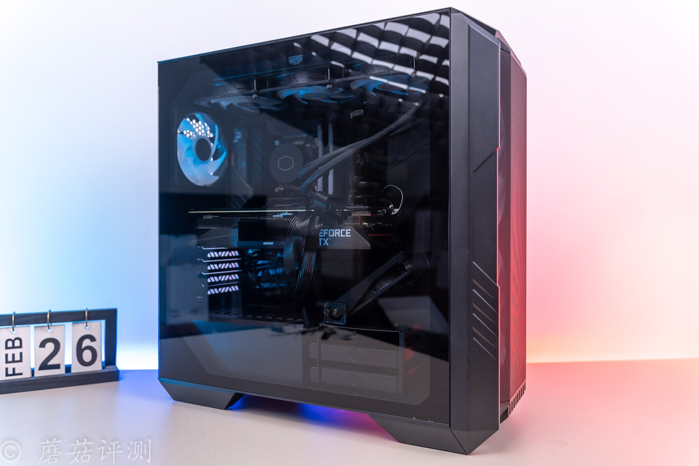 连续多日的高温，让朋友家的主机燥热难耐、更换机箱散热后获新生