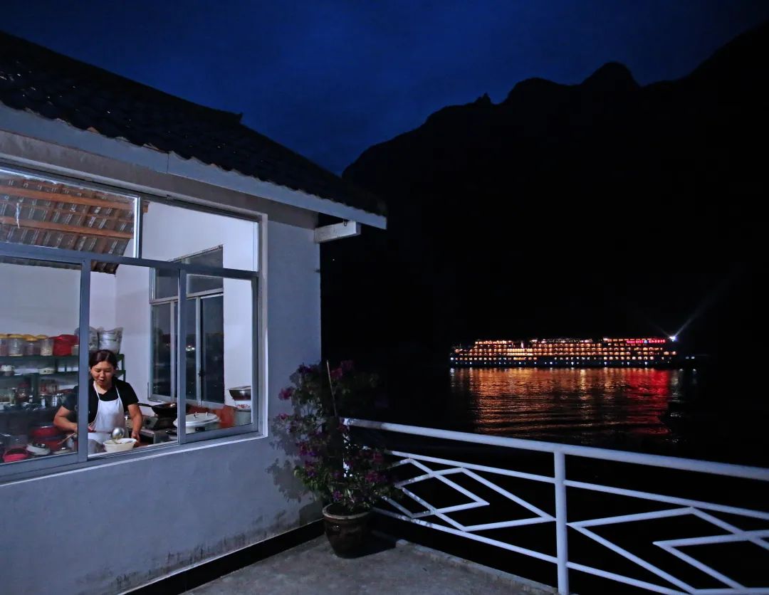 摄影师记录三峡移民,三峡移民纪录片场景