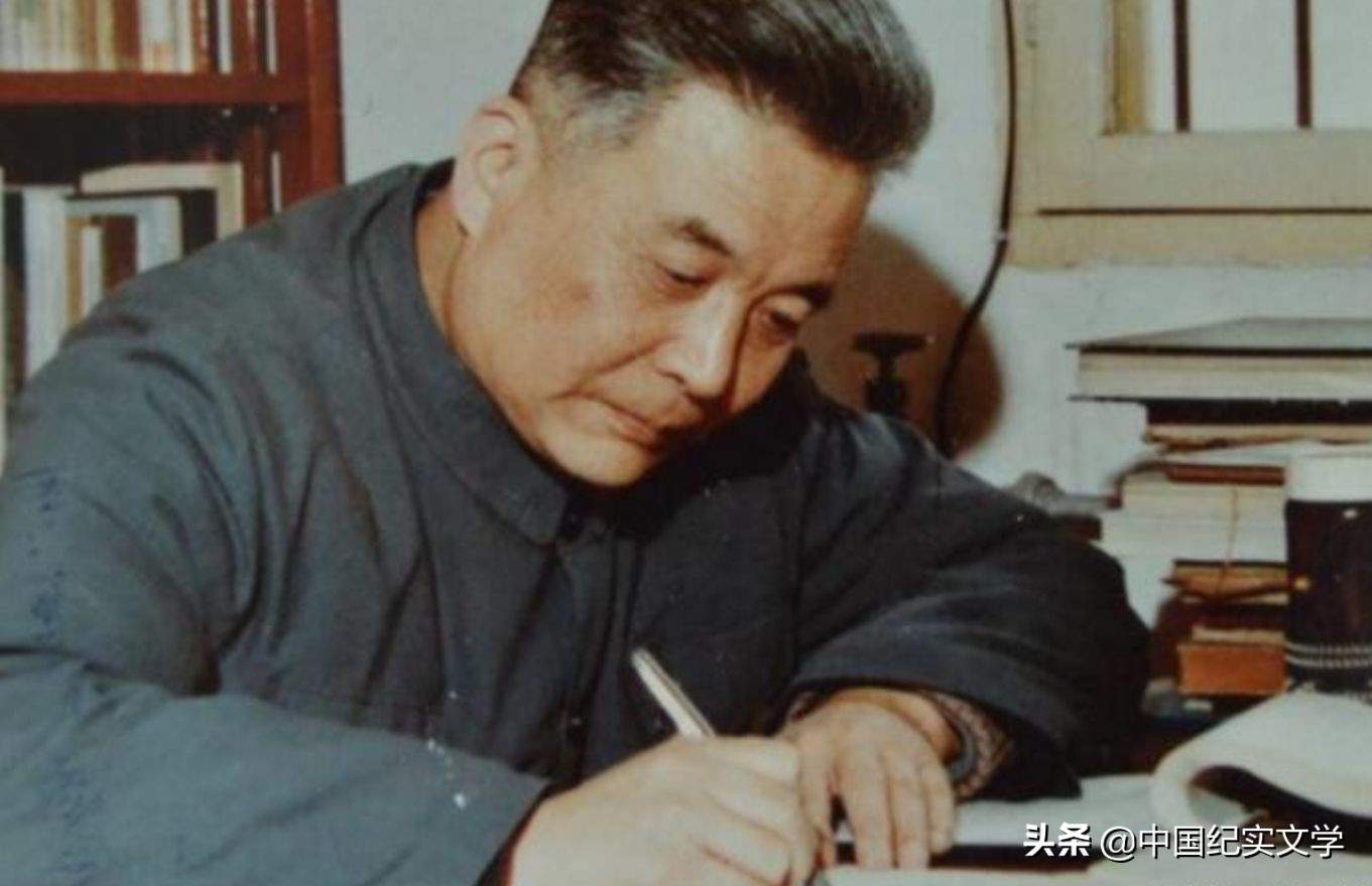 两弹元勋邓稼先的人生观,两弹元勋邓稼先的一生