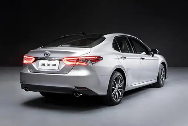 丰田凯美瑞怎么样起步的视频,丰田凯美瑞怎么样