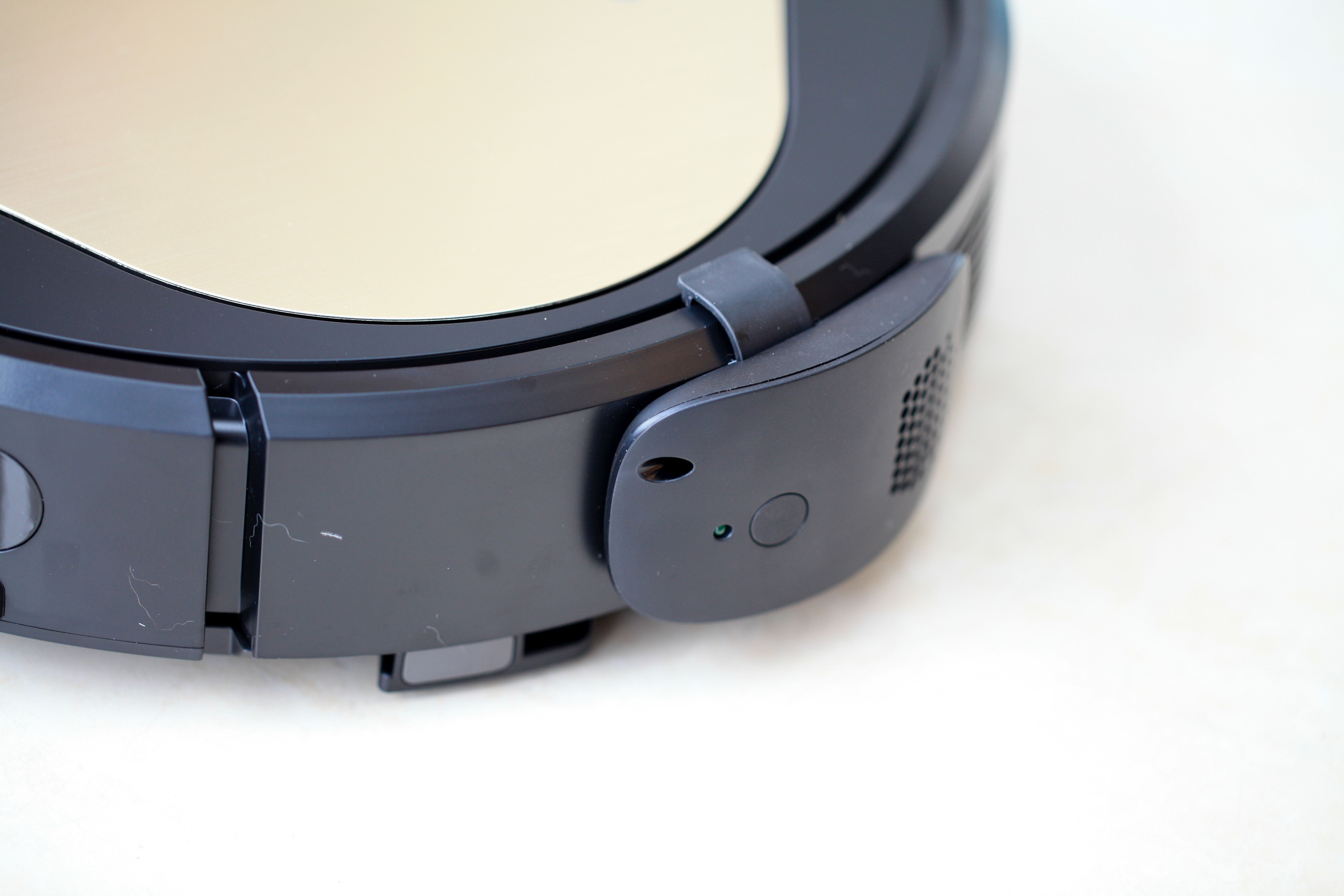 猫之使徒·激光逗猫征服者-TrifoOllie宠物扫拖机器人