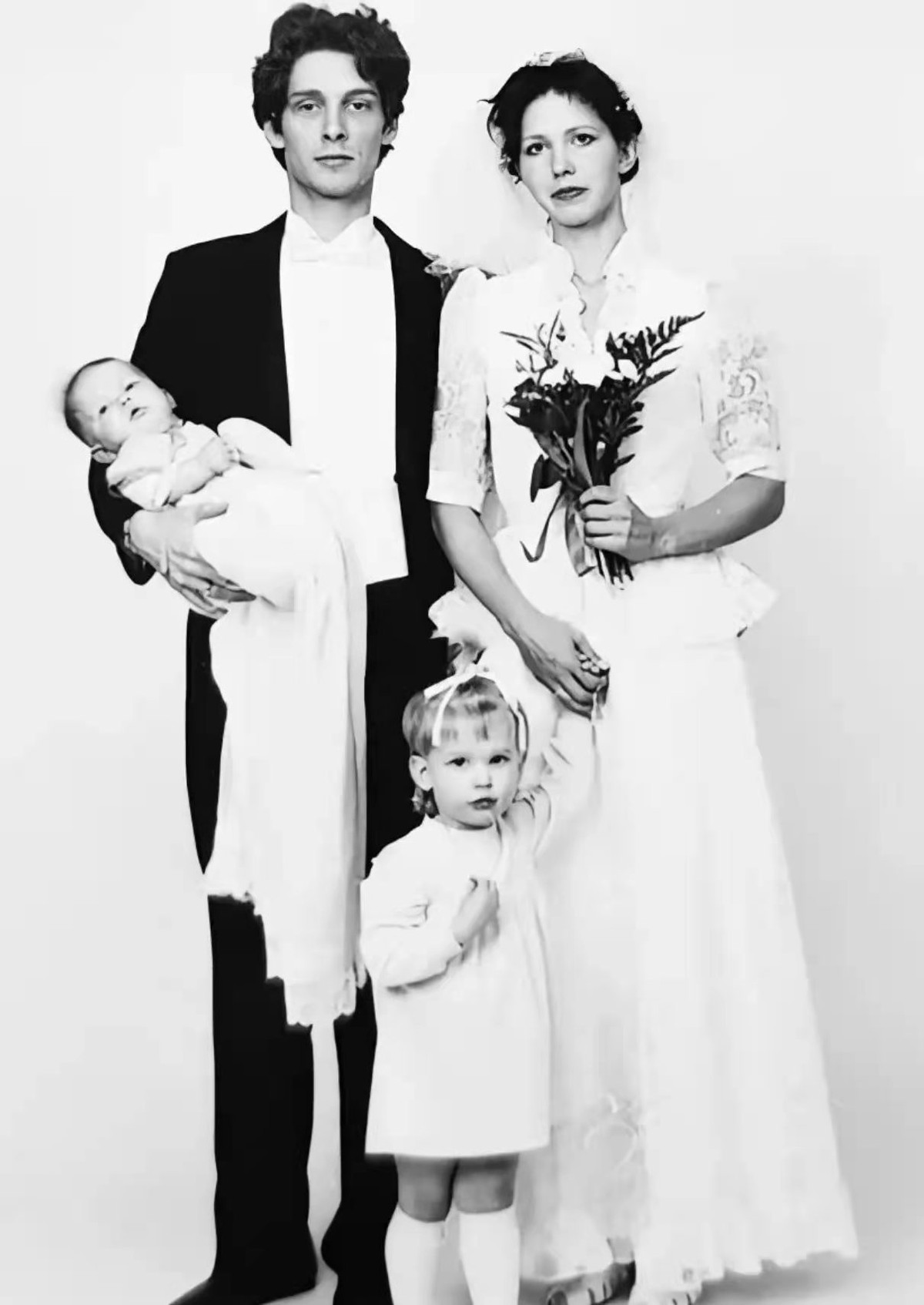 世界第一美少年被美貌毁掉的一生,他是全球公认的世界第一美少年