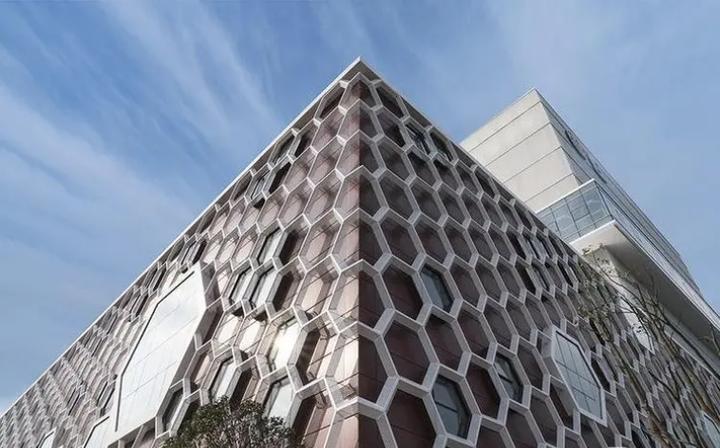 让孩子了解100多种动物的科普知识,为小朋友讲解动物知识