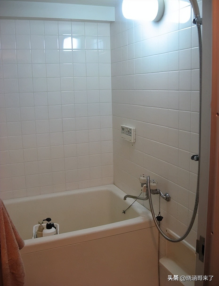 日本网吧难民一个月网费,日本网吧难民