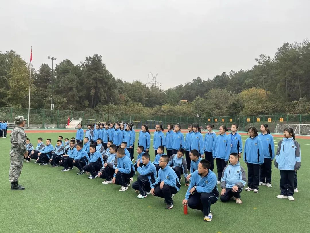 热血少年,百炼成钢!天府师一国防教育活动火热开展