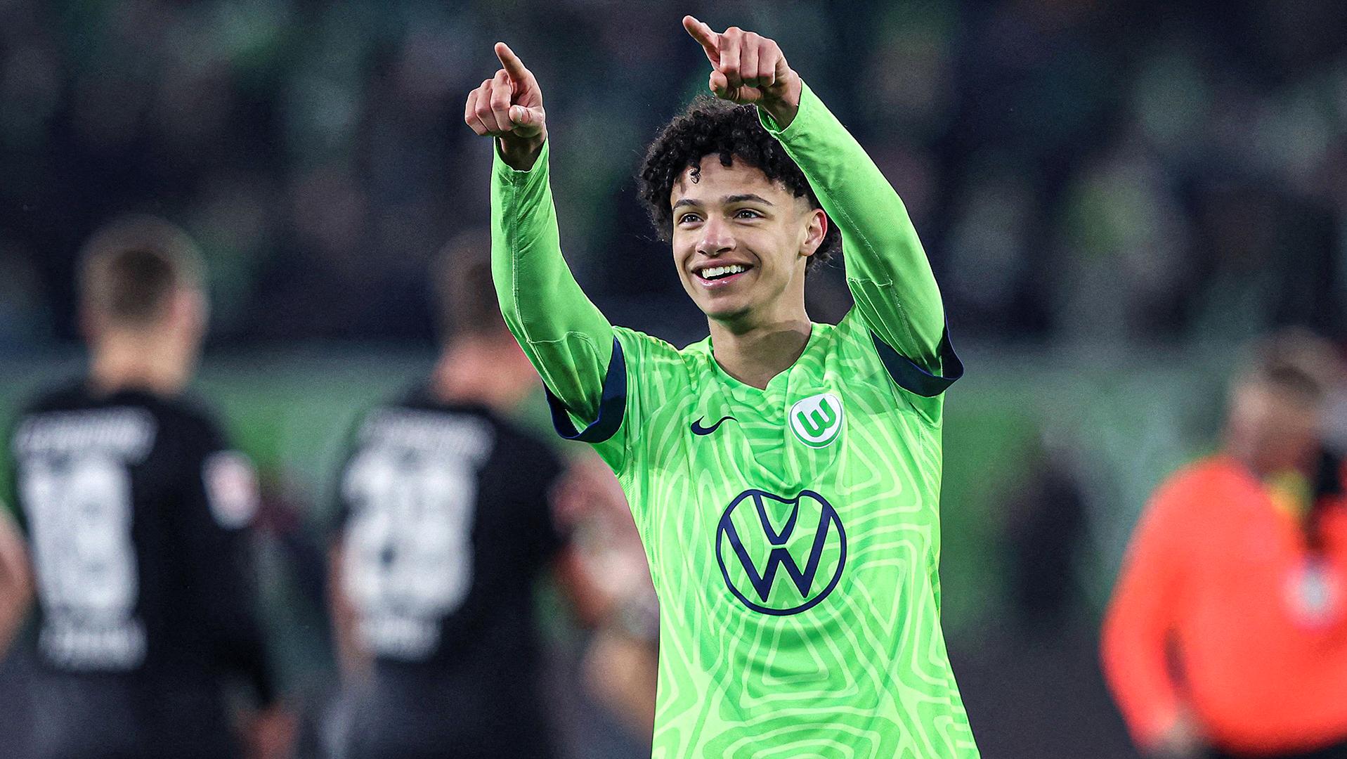 谁会成为下一个球星,谁会是下一个足坛第一人