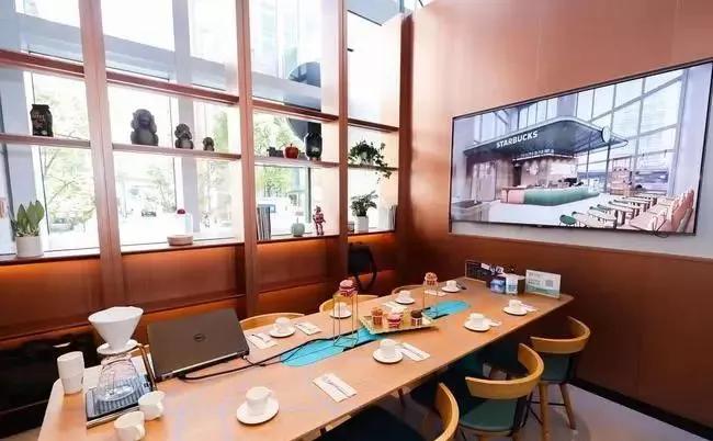 中国首家星巴克“共享办公店”开业，可以到星巴克“打卡上班”了