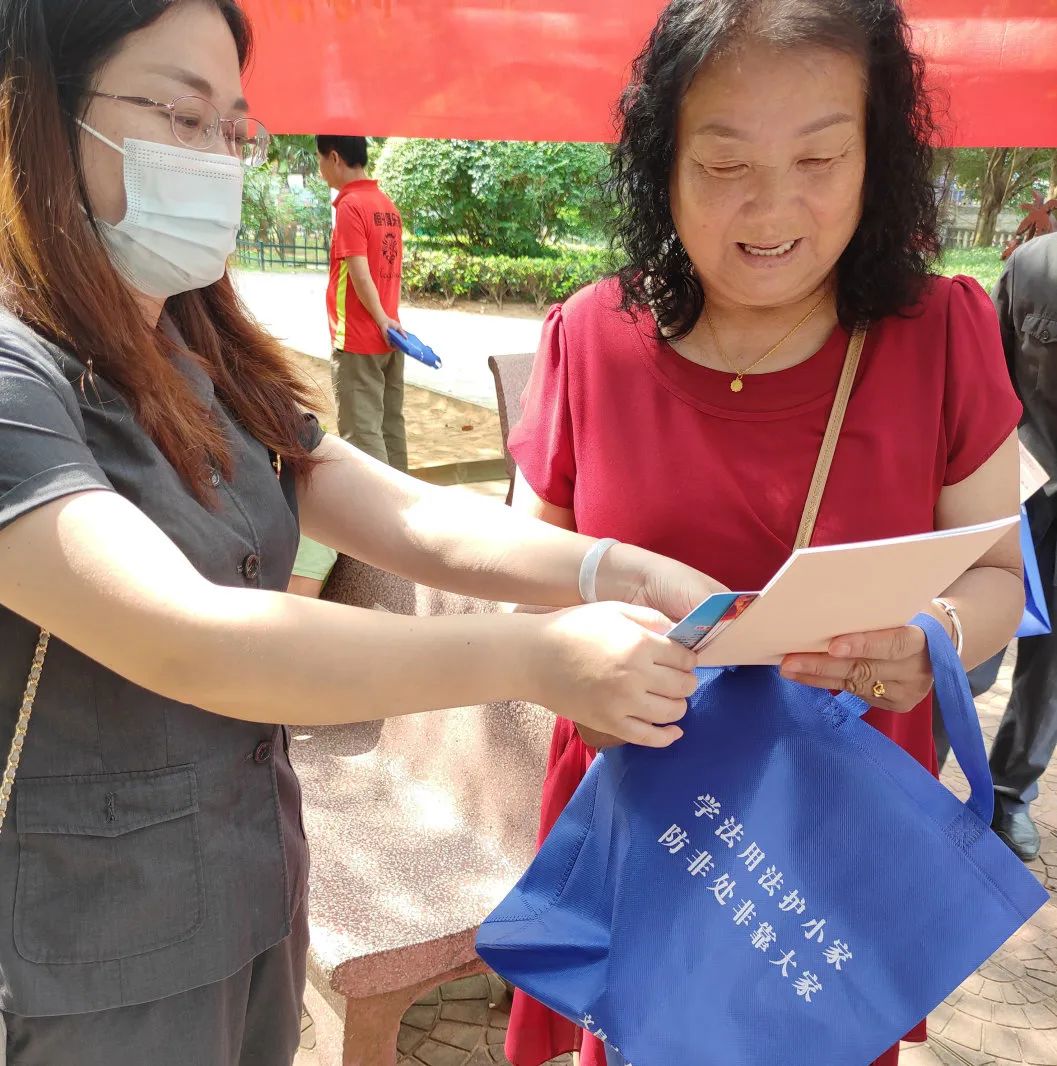 文昌市法治宣传,文昌扫黑除恶青少年