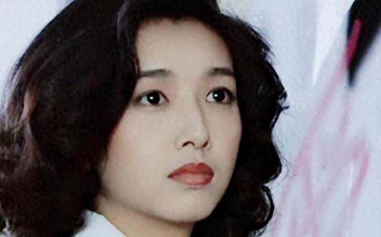 瘦到病态的审美,瘦到病态