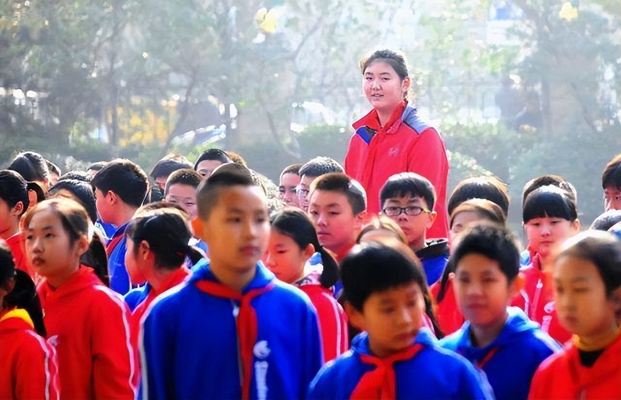 身高不够1米7可以当演员吗,身高低于170不能当体育老师吗