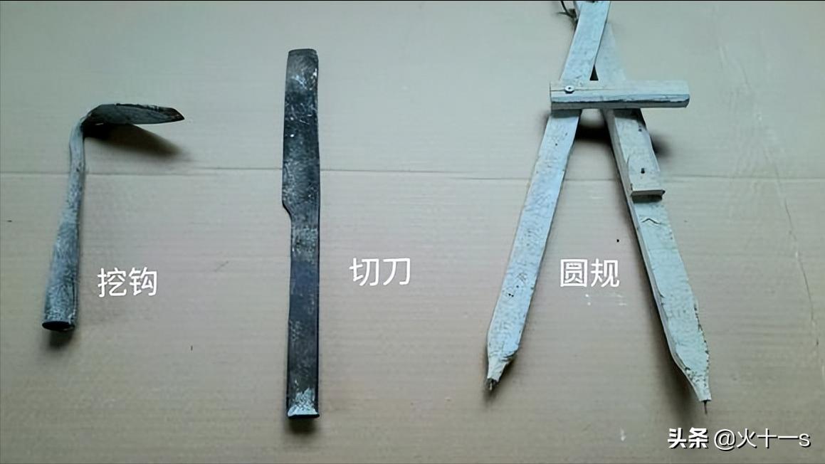 柴火灶锅底与挡火圈距离,自己做大锅柴火灶的方法