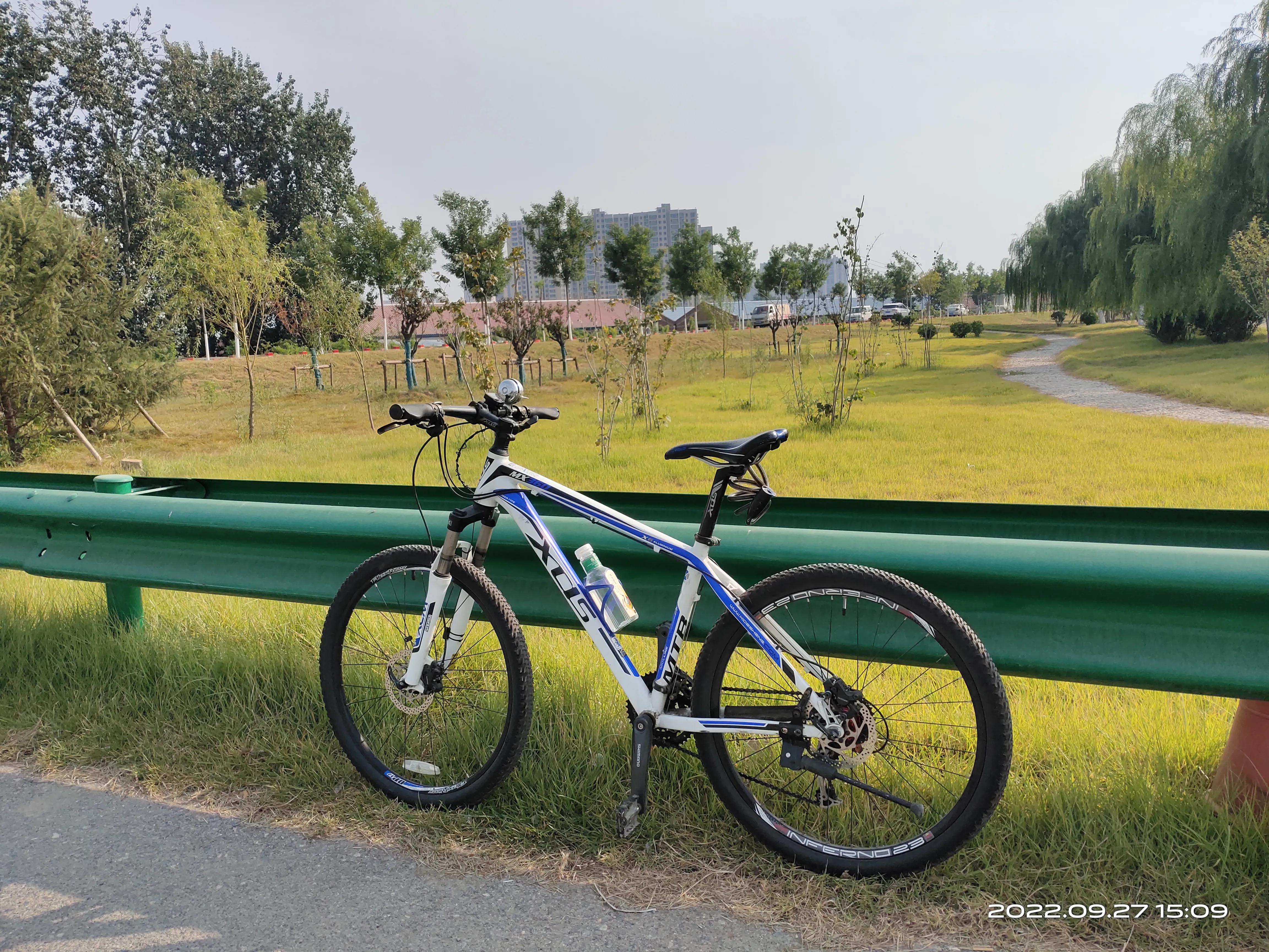 tack是什么品牌山地车,马克罗山地车是哪个国家品牌