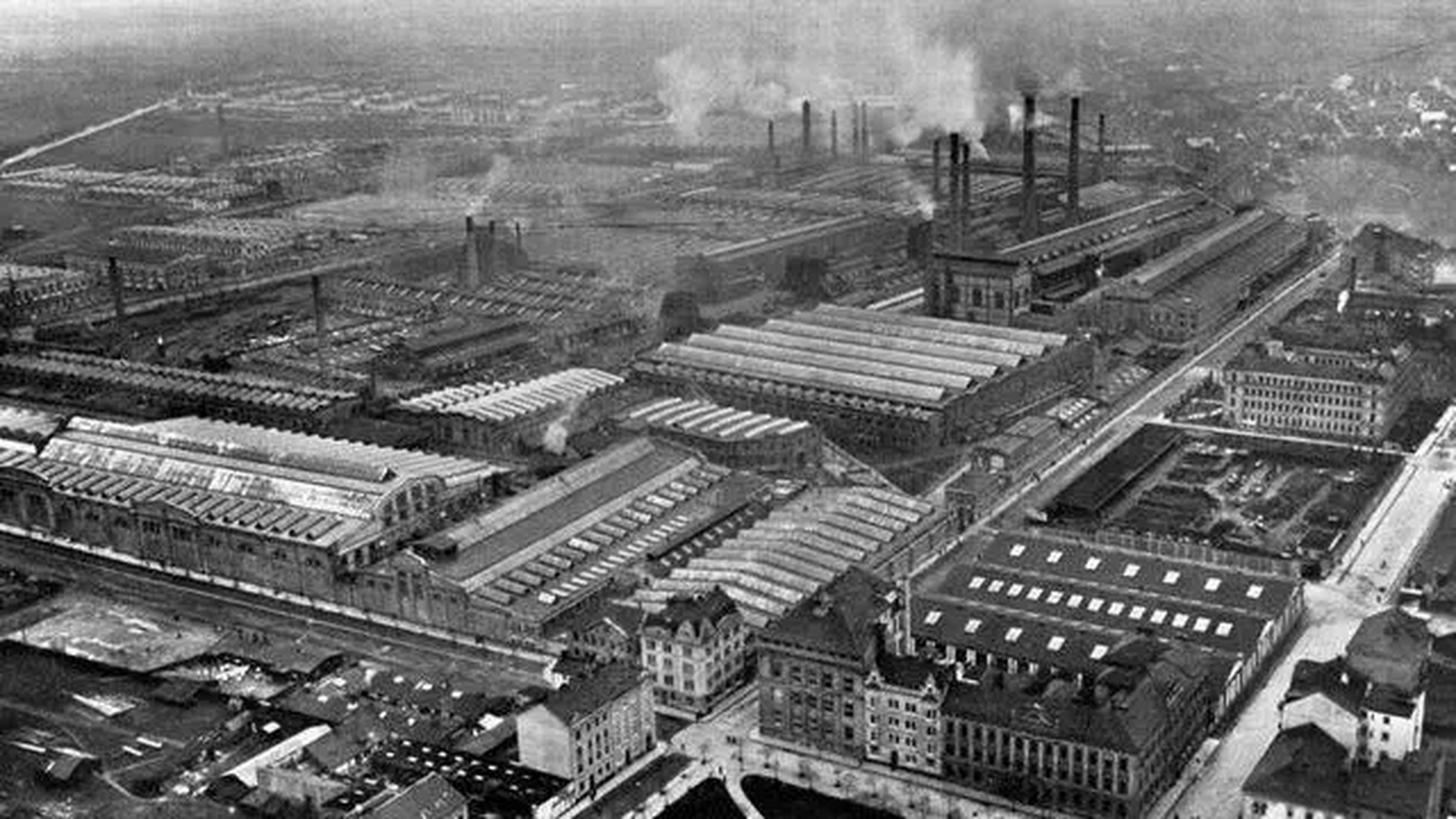 捷克曾有多辉煌？敢叫板希特勒，一枪没放惨遭瓦解